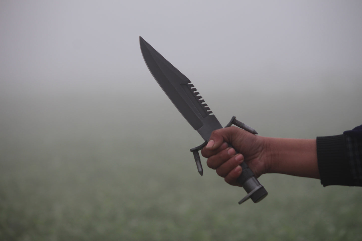 SCK-17 CUSTOM HANDMADE 3V STEEL HUNTING RAMBO MOVIE KNIFE WITH STEEL HANDLE WITH PURE LEATHER SHEATH