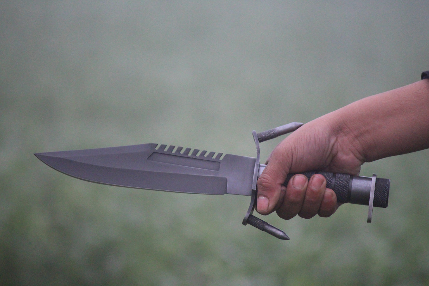 SCK-17 CUSTOM HANDMADE 3V STEEL HUNTING RAMBO MOVIE KNIFE WITH STEEL HANDLE WITH PURE LEATHER SHEATH