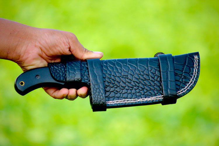 SCK-06 CUSTOM HAND MADE 3V STEEL HUNTING TRACKER KNIFE WITH G10 SHEATH HANDLE WITH PURE LEATHER SHEATH
