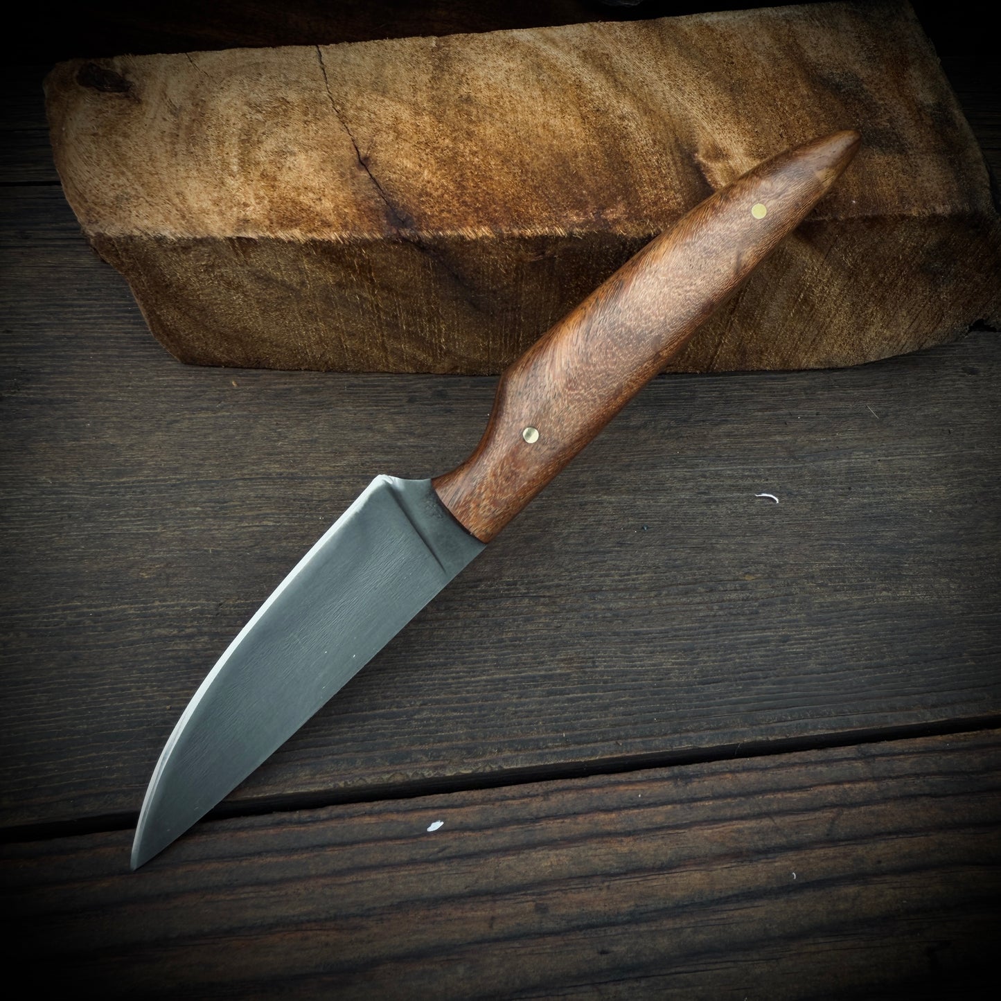 SCK-25 CUSTOM HANDMADE 3V STEEL HUNTING KNIFE WITH ROSE WOOD HANDLE WITH PURE LEATHER SHEATH