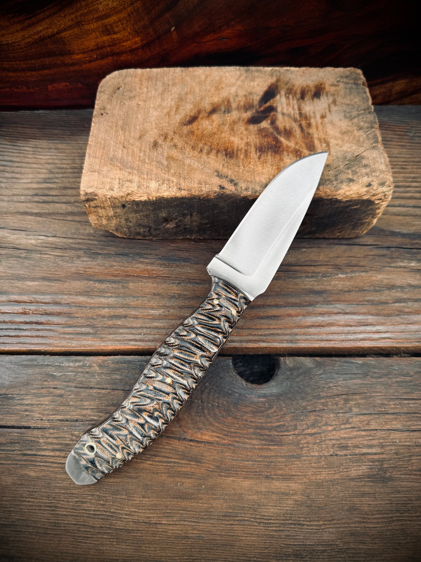 SCK-23 CUSTOM HANDMADE 3V STEEL HUNTING KNIFE WITH G10 SHEATH HANDLE WITH PURE LEATHER SHEATH